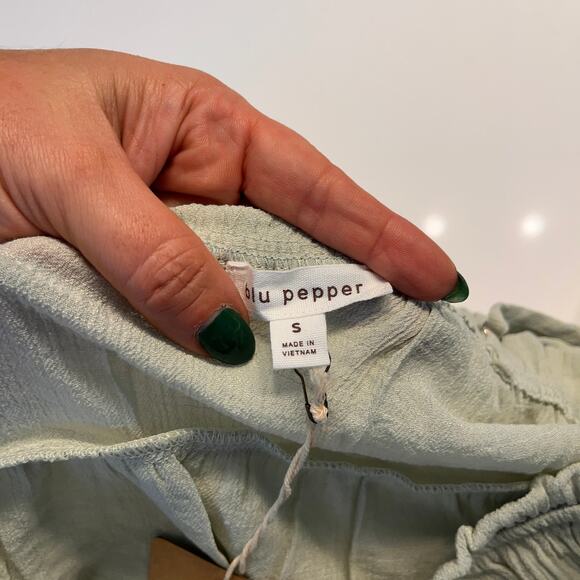 NWT Blu Pepper Light Sage Ruffle Tiered Top Bralette Size Small - Picture 7 of 11